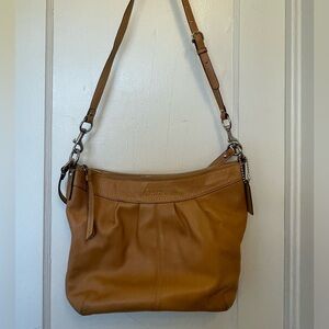 Vintage Y2K Coach F12321 Madison convertible hobo bag in tan pebbled leather.Tan